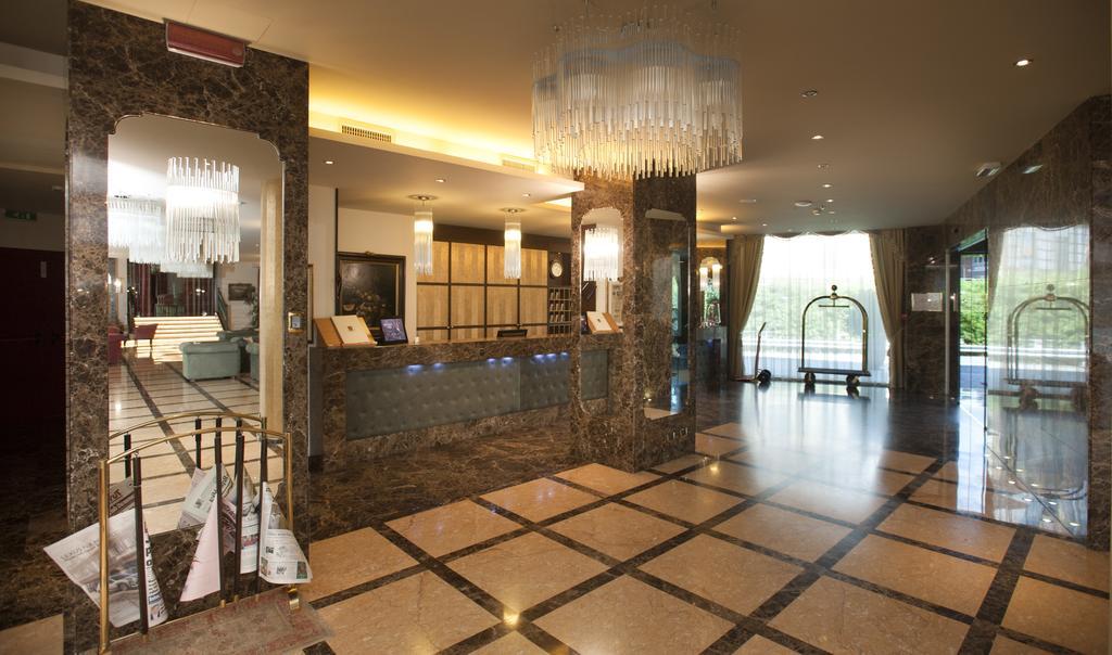 Hotel Calissano Альба Екстер'єр фото