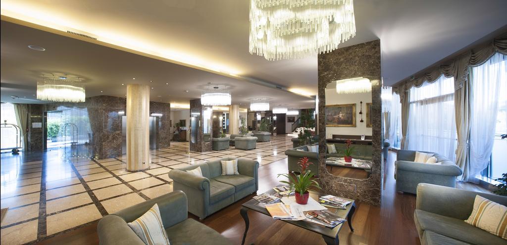 Hotel Calissano Альба Екстер'єр фото